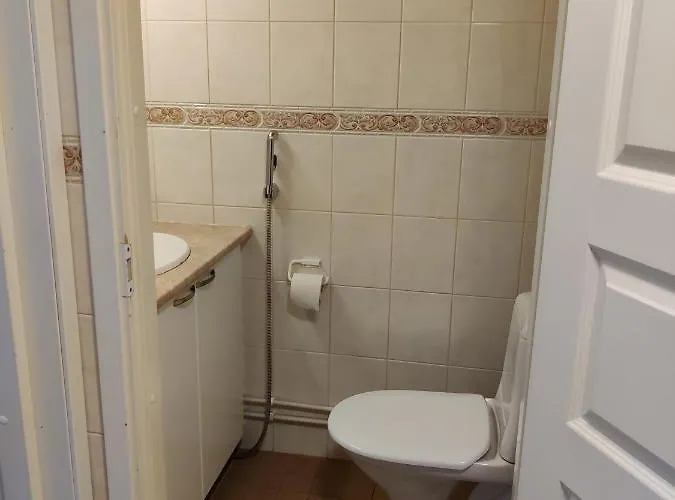 アパート Marent サロ